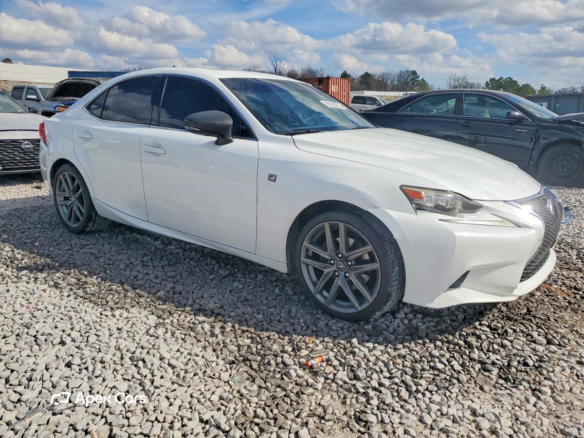Lexus IS 2015