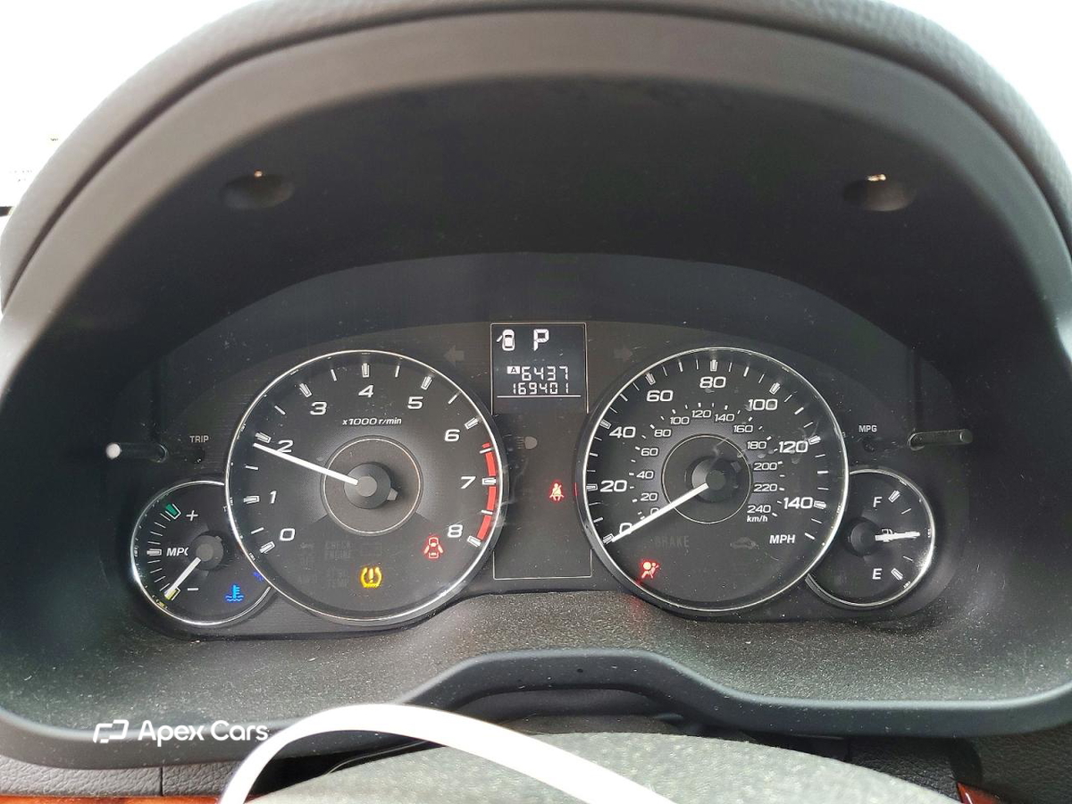 Subaru Legacy 2011