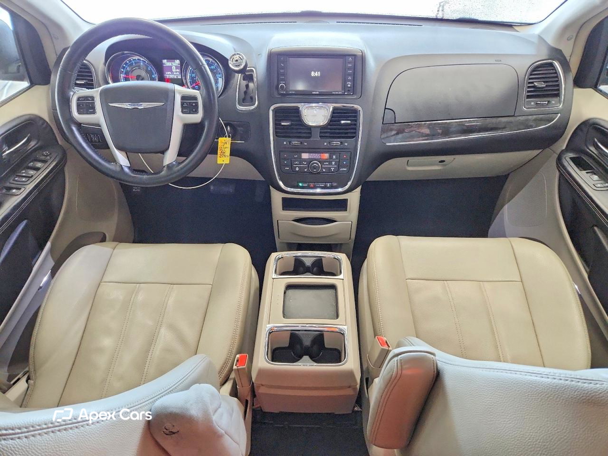 Chrysler Voyager 2015