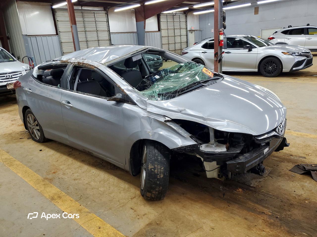 Hyundai Elantra 2016