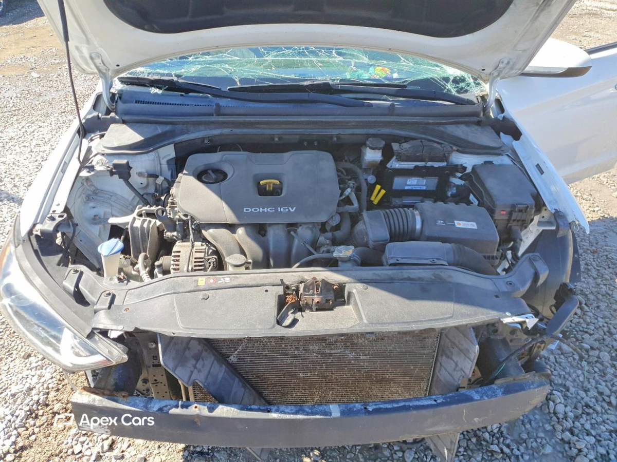 Hyundai Elantra 2017