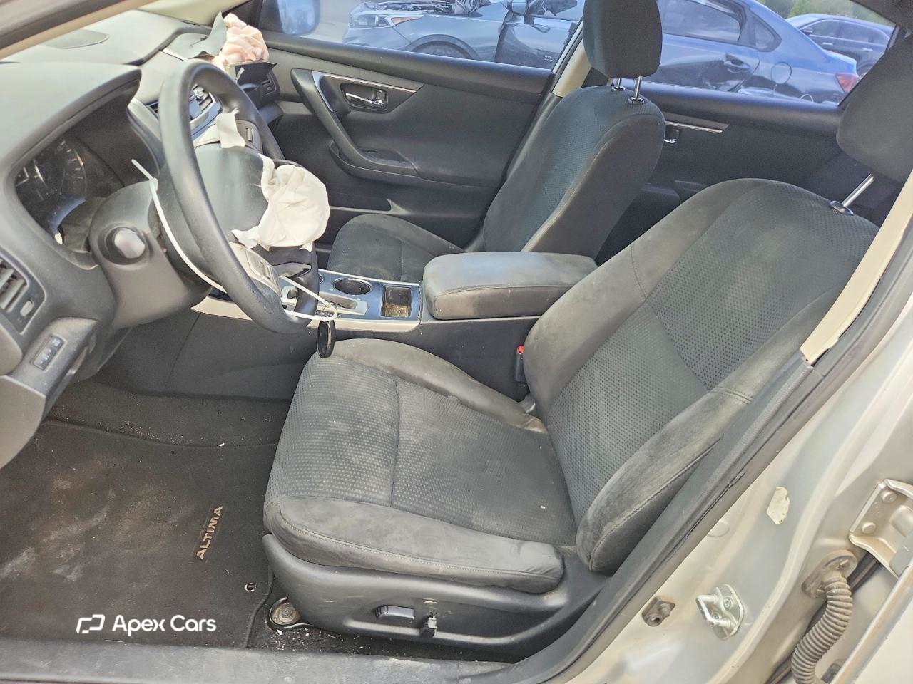 Nissan Altima 2015