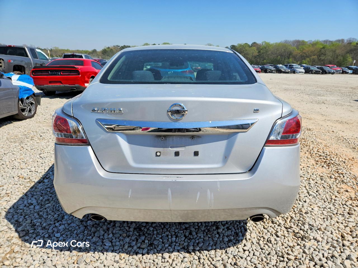 Nissan Altima 2015