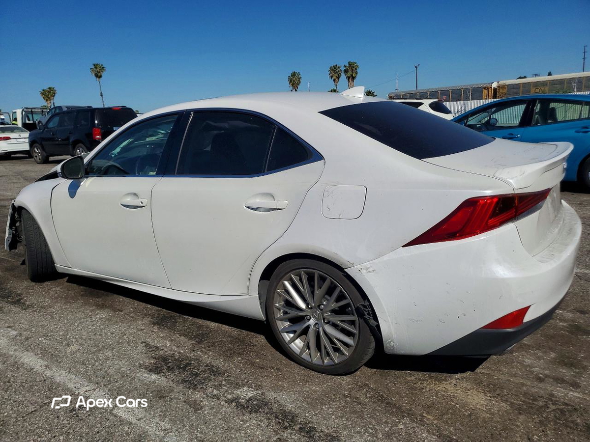 Lexus IS 2018
