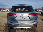 Toyota Highlander 2020