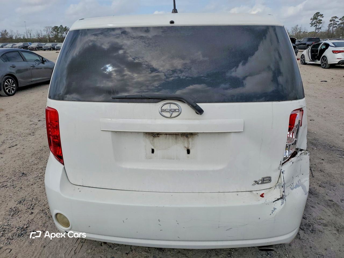 Scion xB 2010
