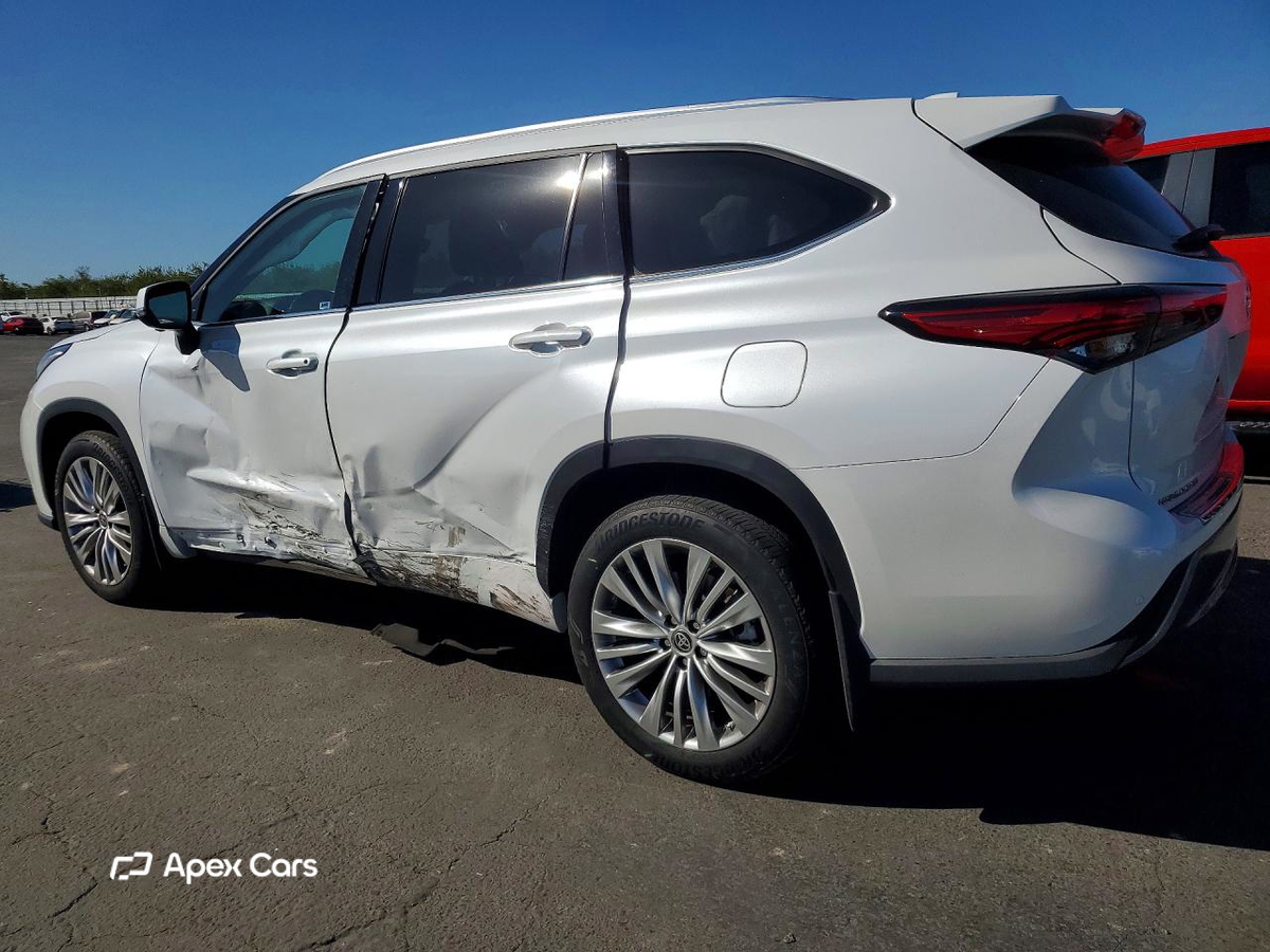 Toyota Highlander 2023