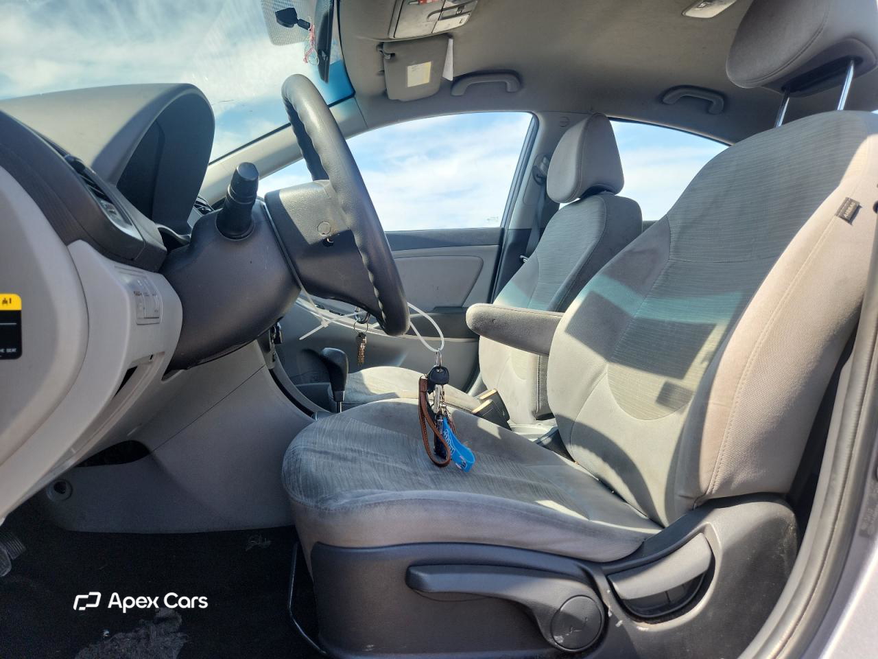 Hyundai Accent 2015