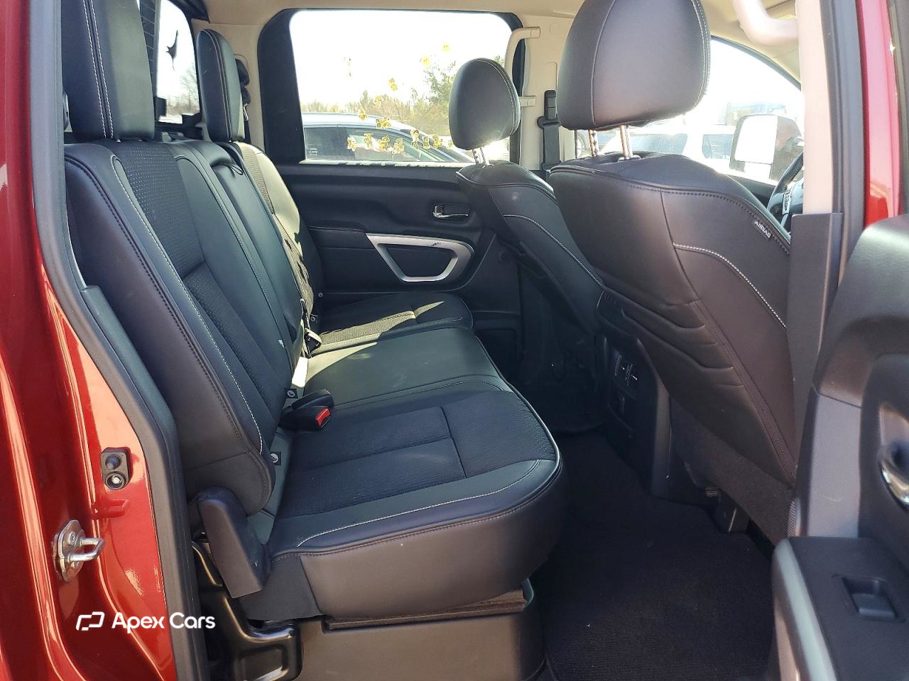 Nissan Titan 2016