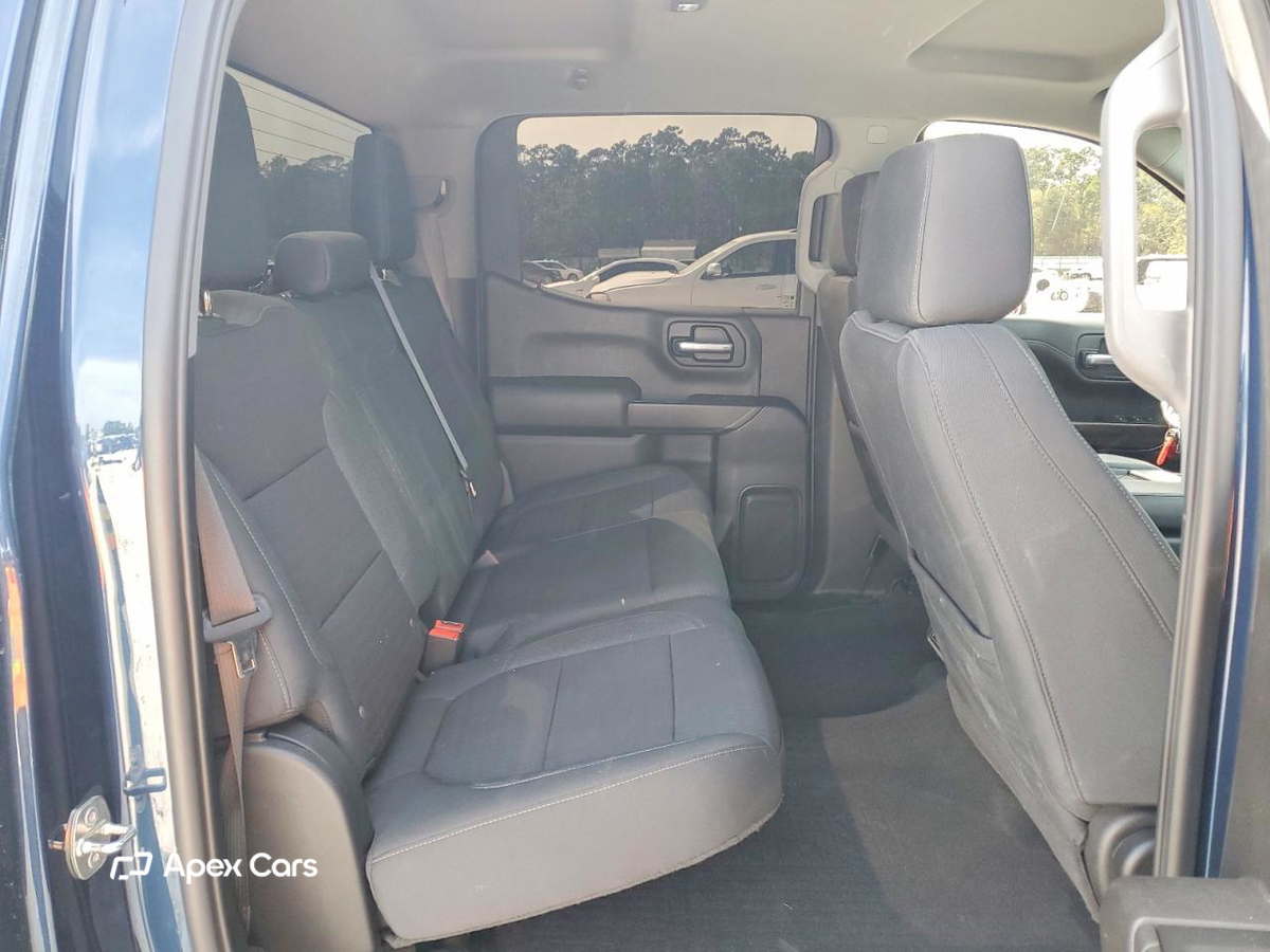 Chevrolet Silverado 2021
