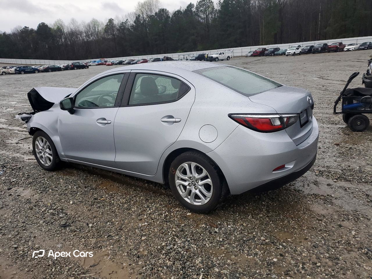 Toyota Yaris 2017