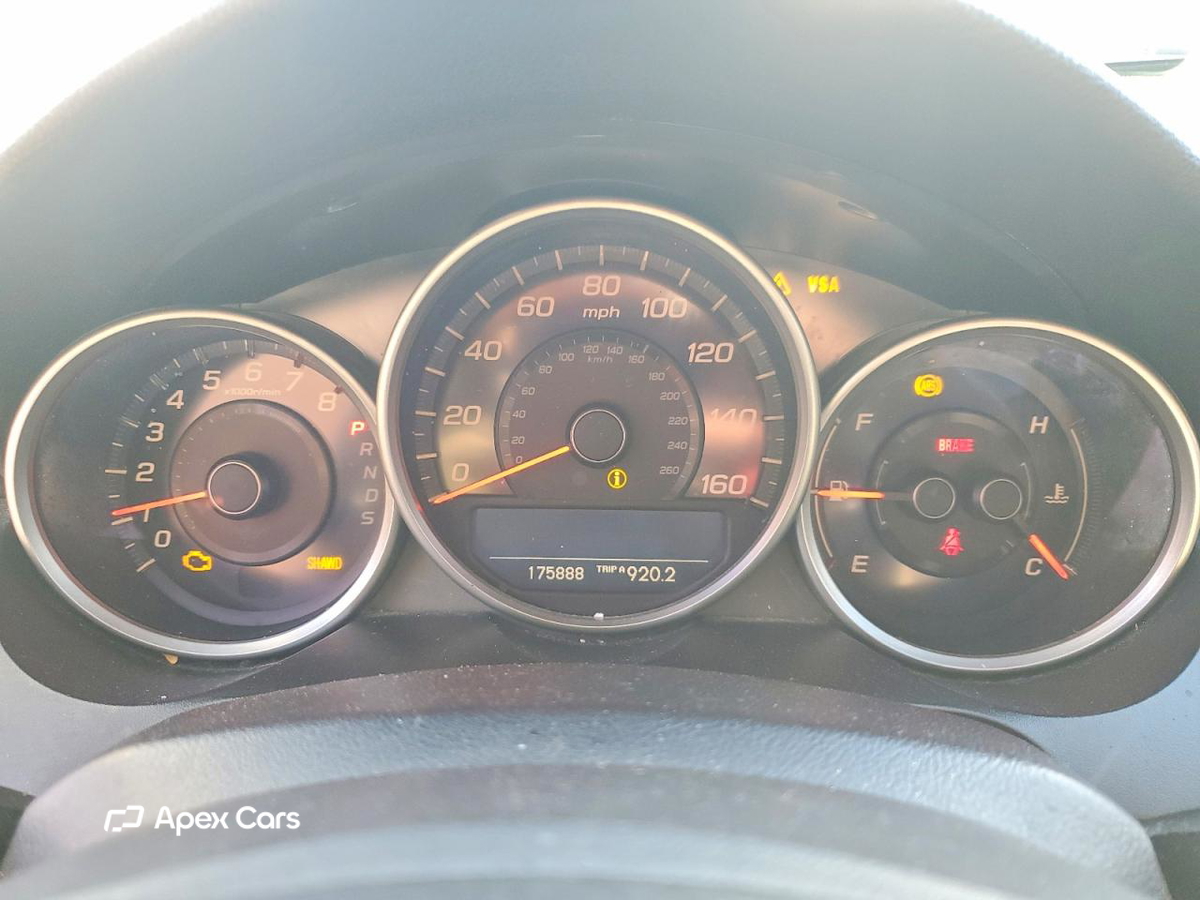 Acura RL 2010
