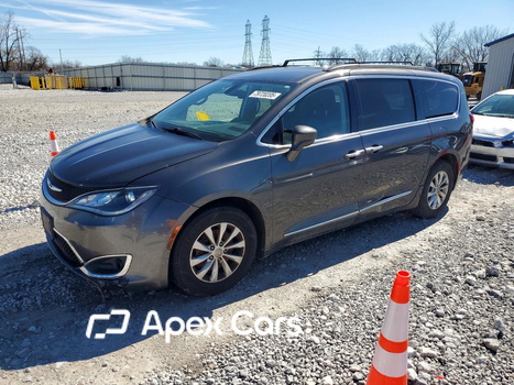 Chrysler Pacifica 2017 - Zdjęcie 1 z 13