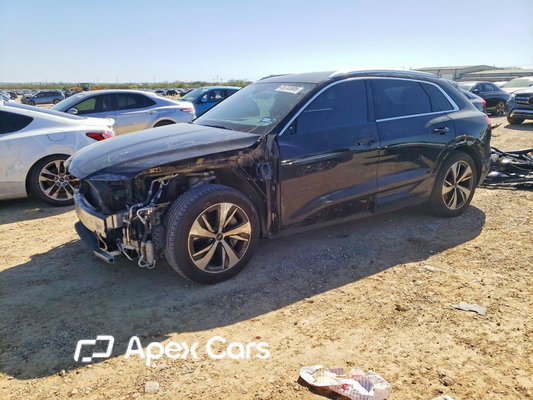 Audi Q8 2024 - Image 1 of 14