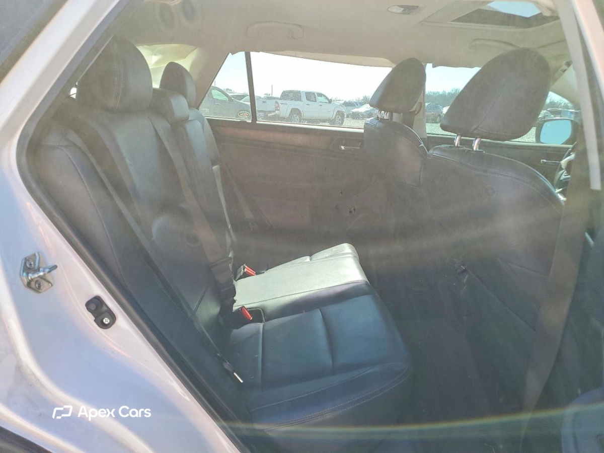 Subaru Outback 2016
