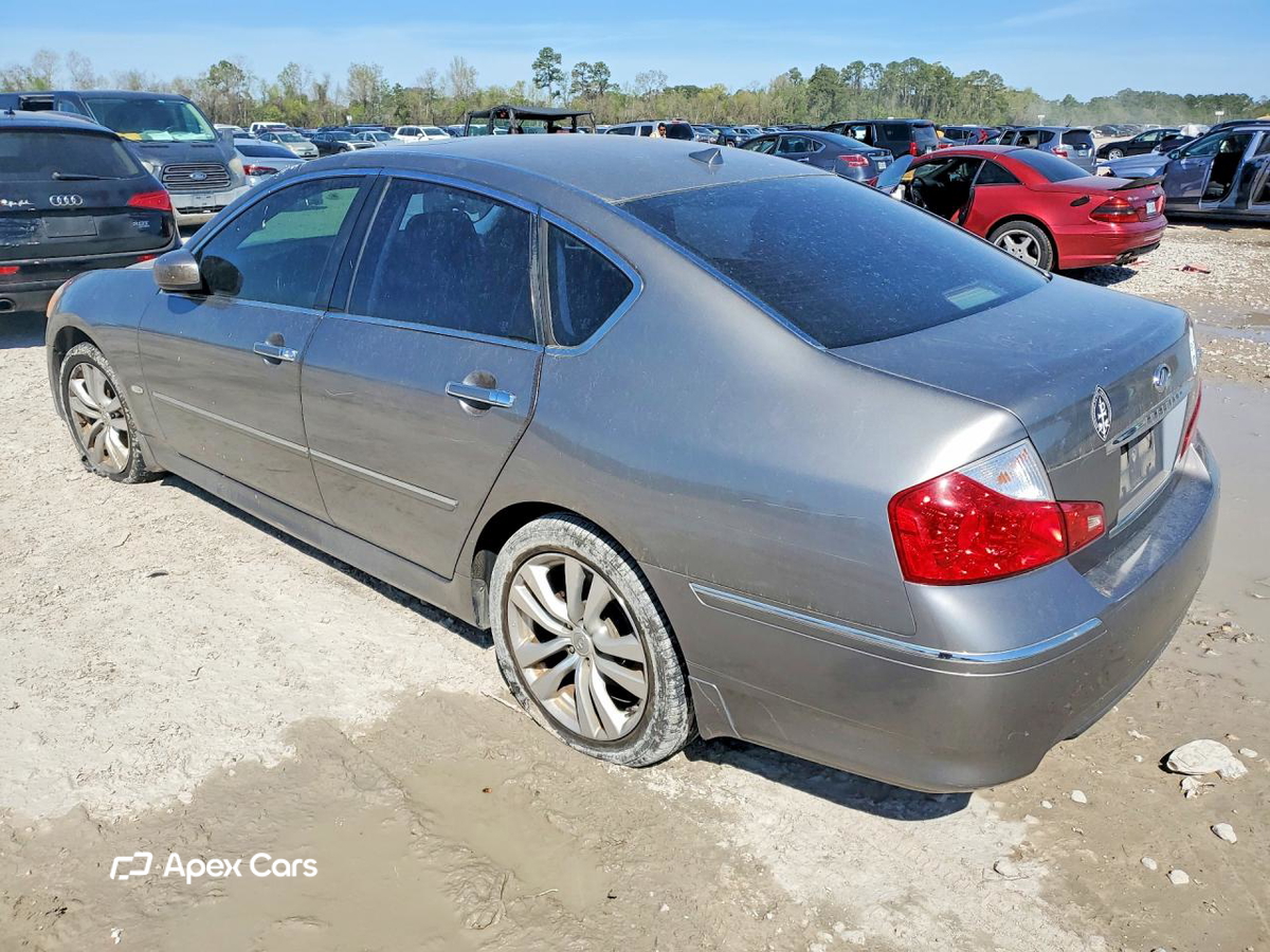 Infiniti M 2008