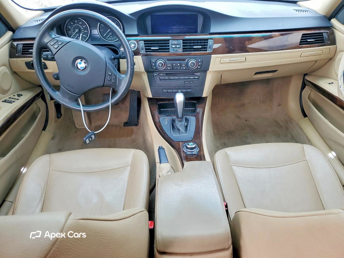 BMW Series 3 2011