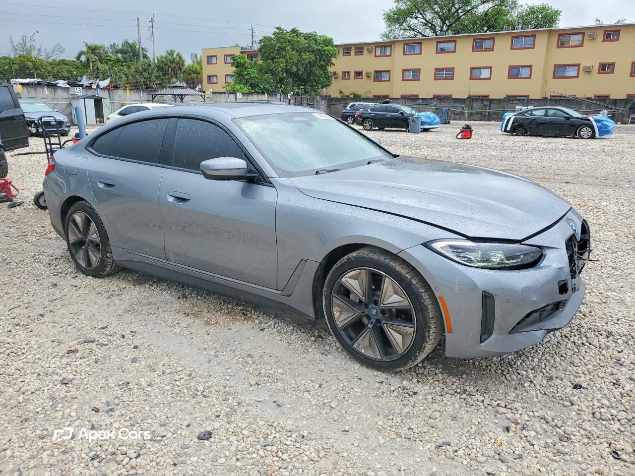 BMW i4 2023