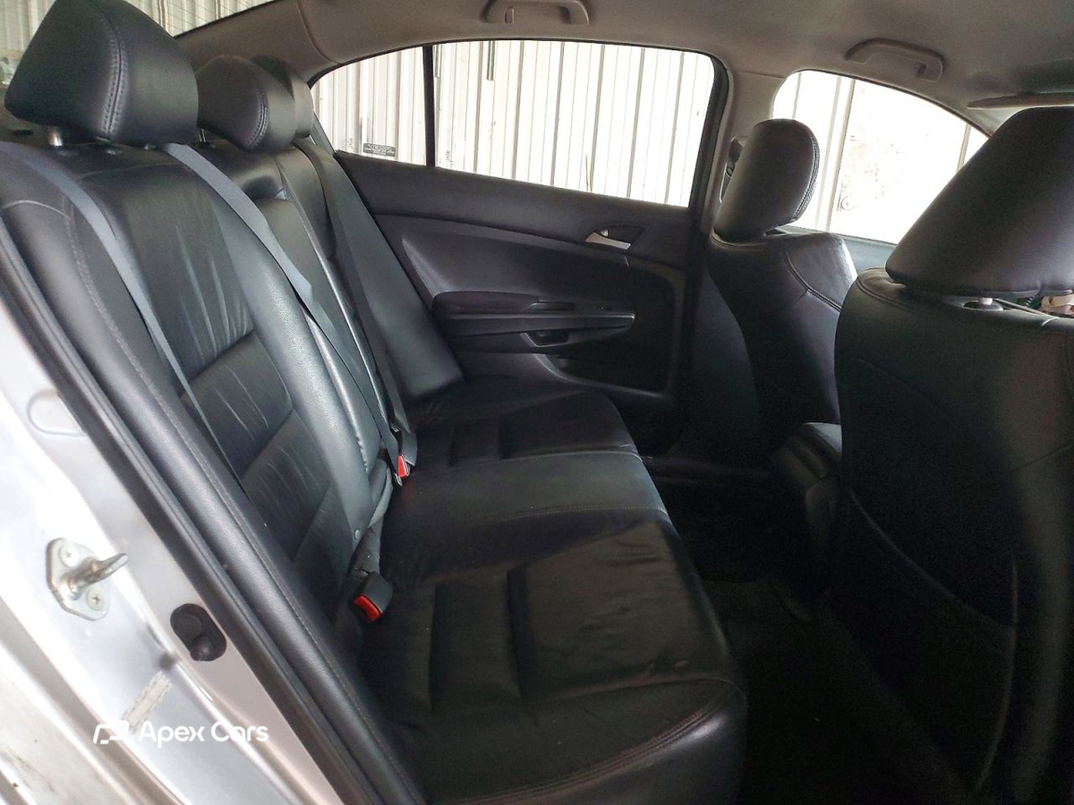 Honda Accord 2011