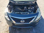 Nissan Versa 2015