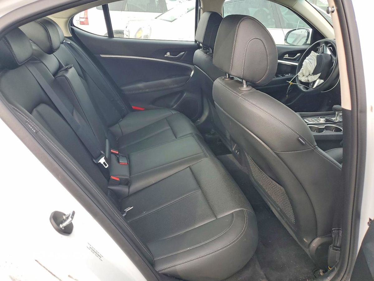 Genesis G70 2025