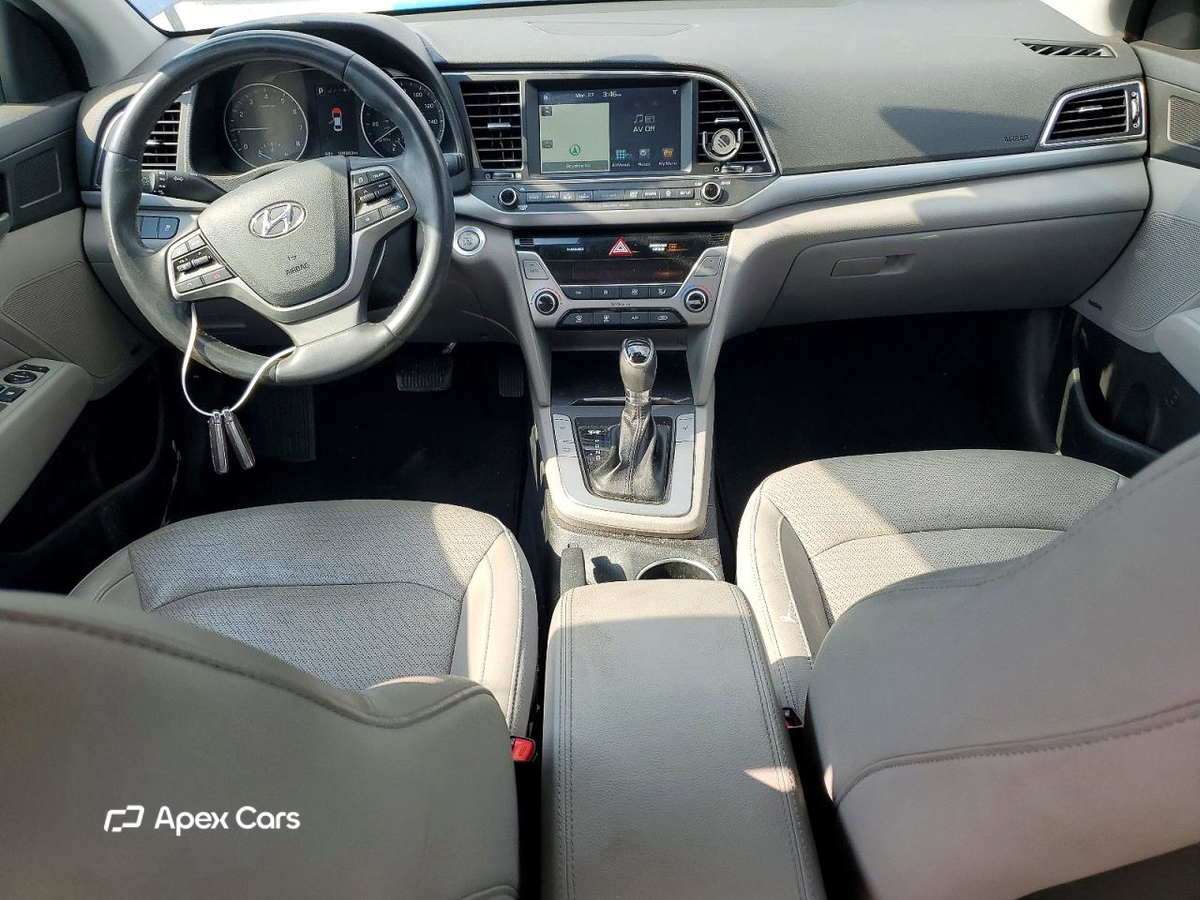 Hyundai Elantra 2017