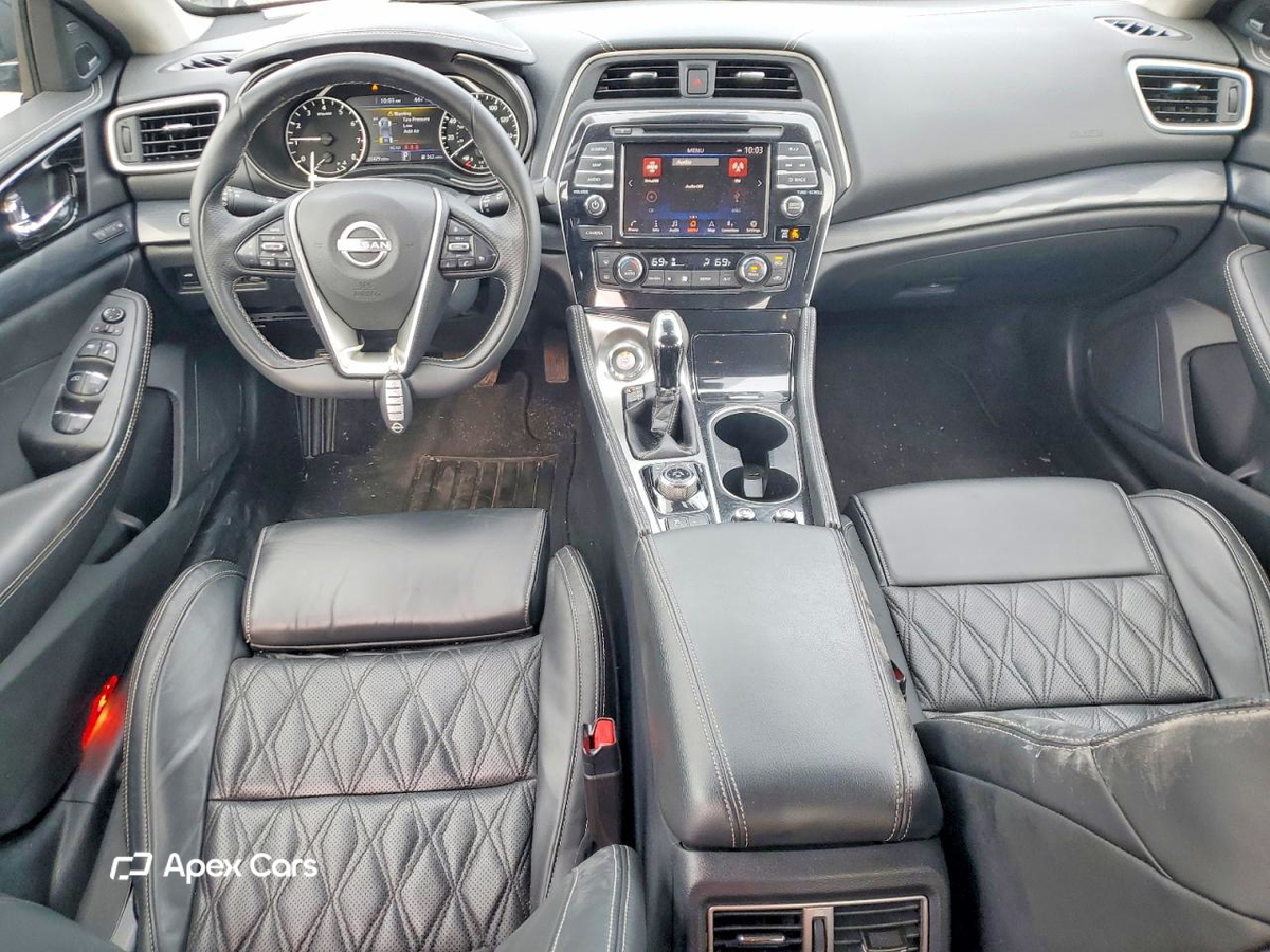 Nissan Maxima 2023