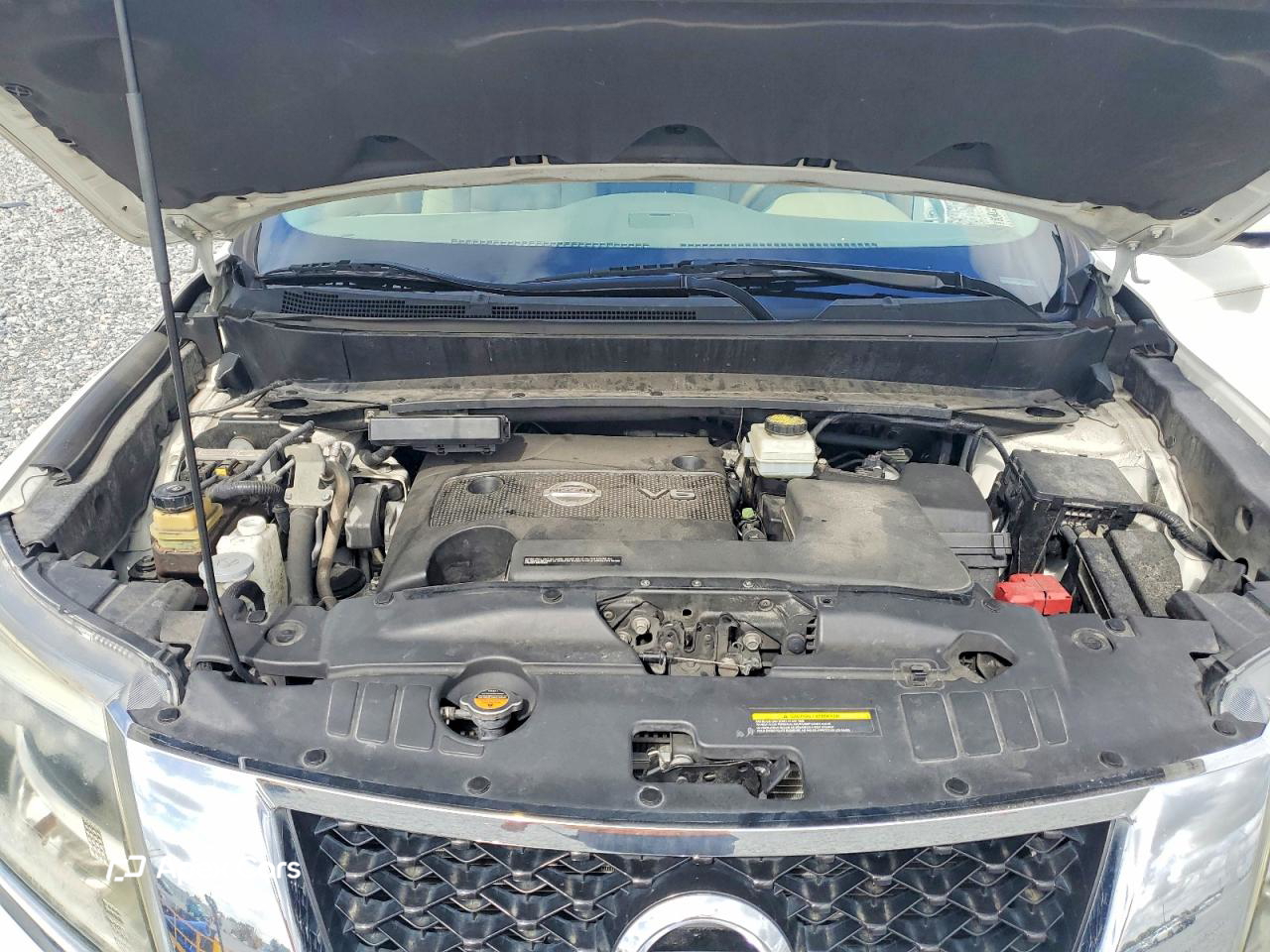 Nissan Pathfinder 2014