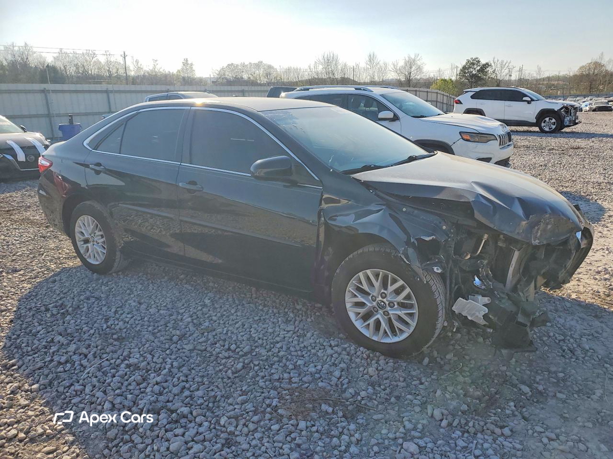 Toyota Camry 2016