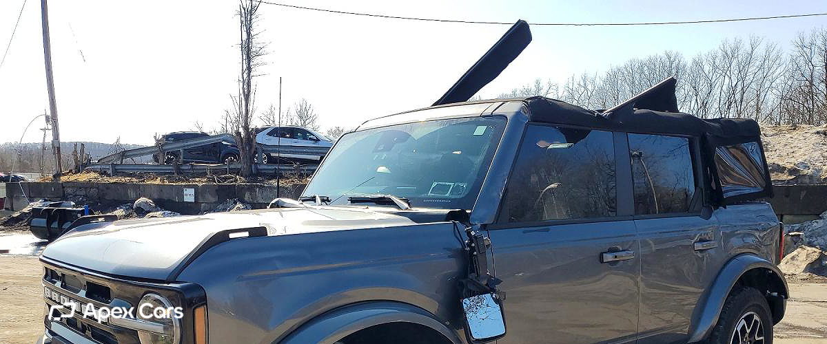Ford Bronco 2024 - Image 1 of 14