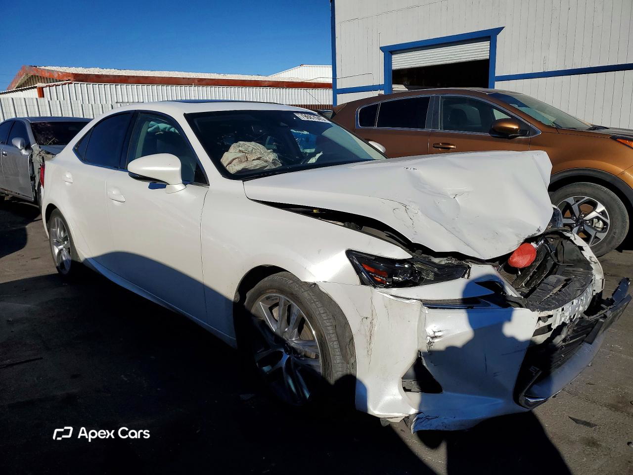 Lexus IS 2019
