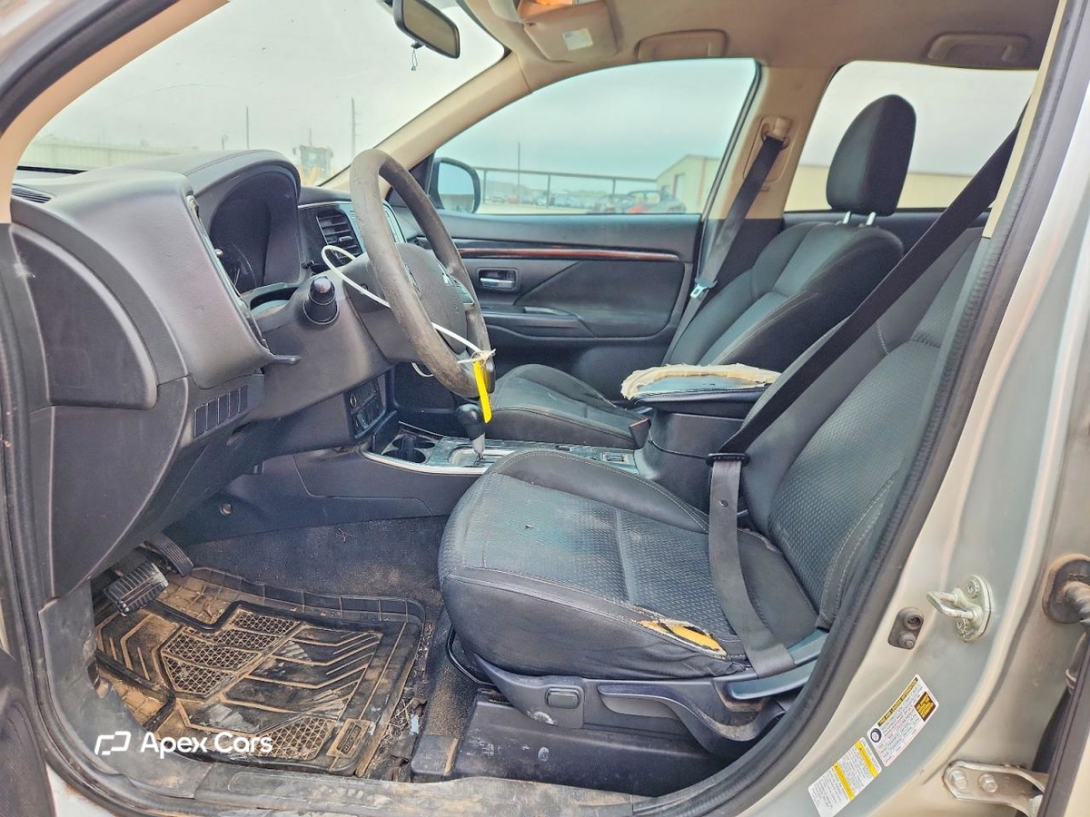 Mitsubishi Outlander 2020