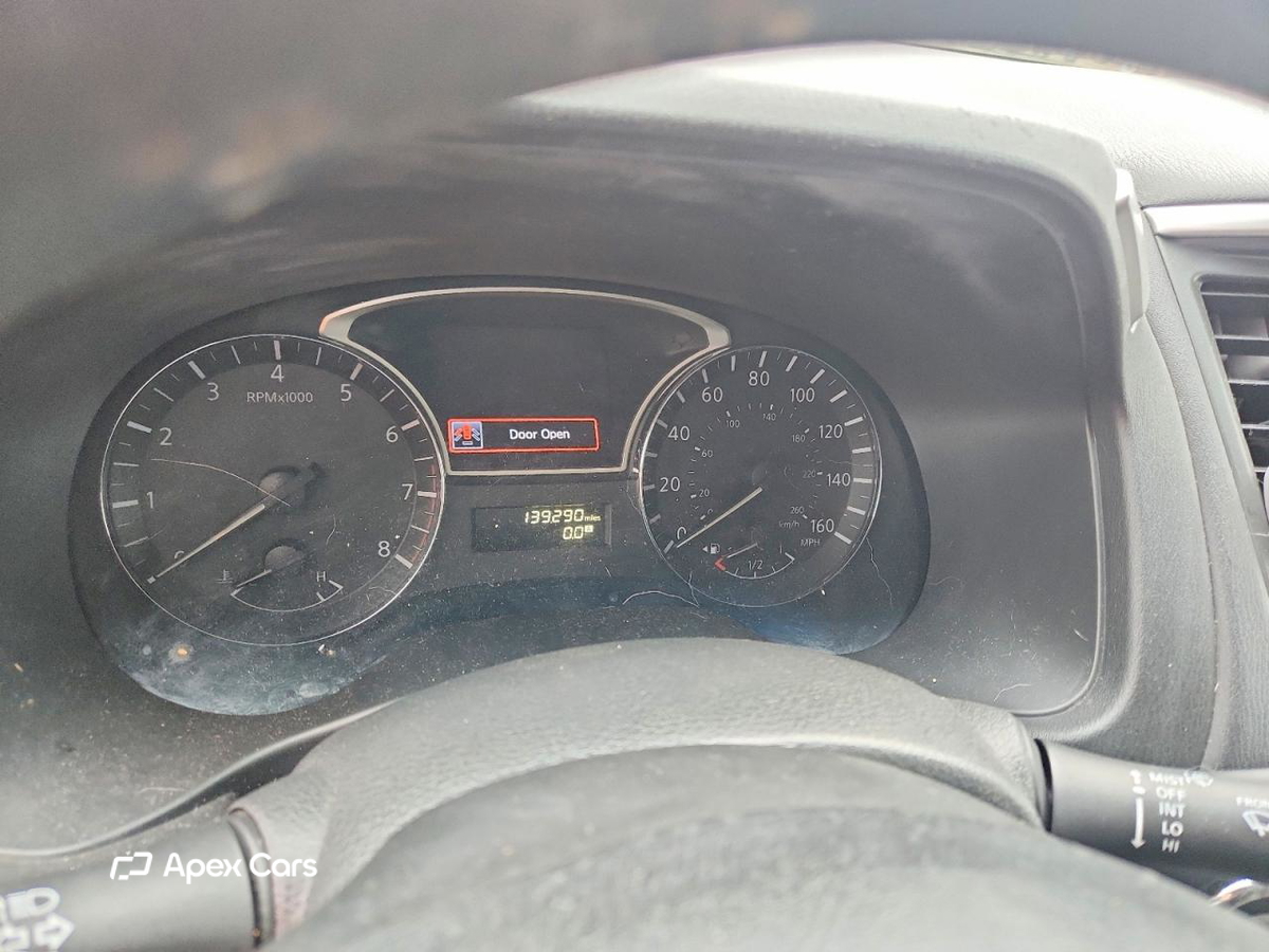 Nissan Pathfinder 2014