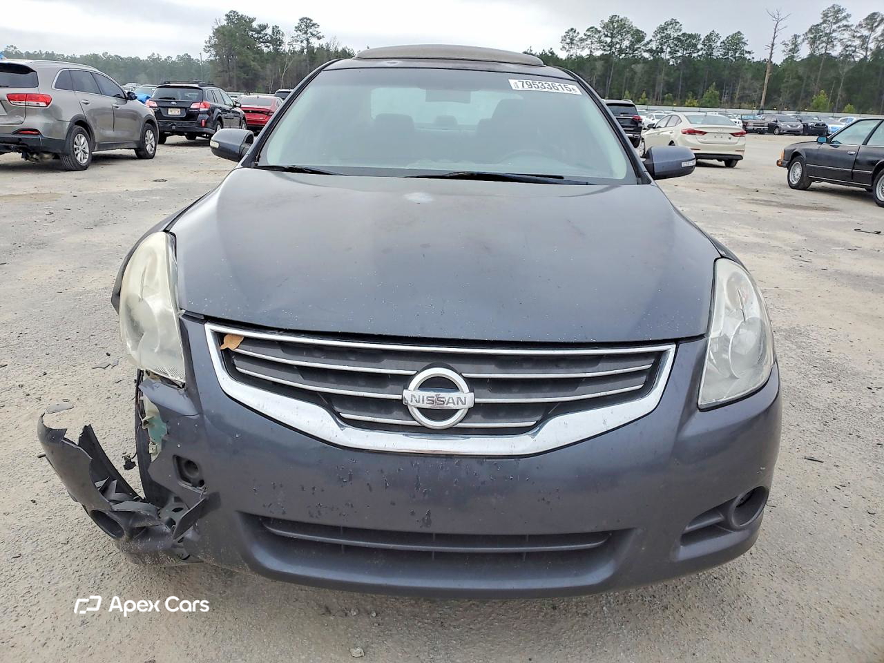 Nissan Altima 2010
