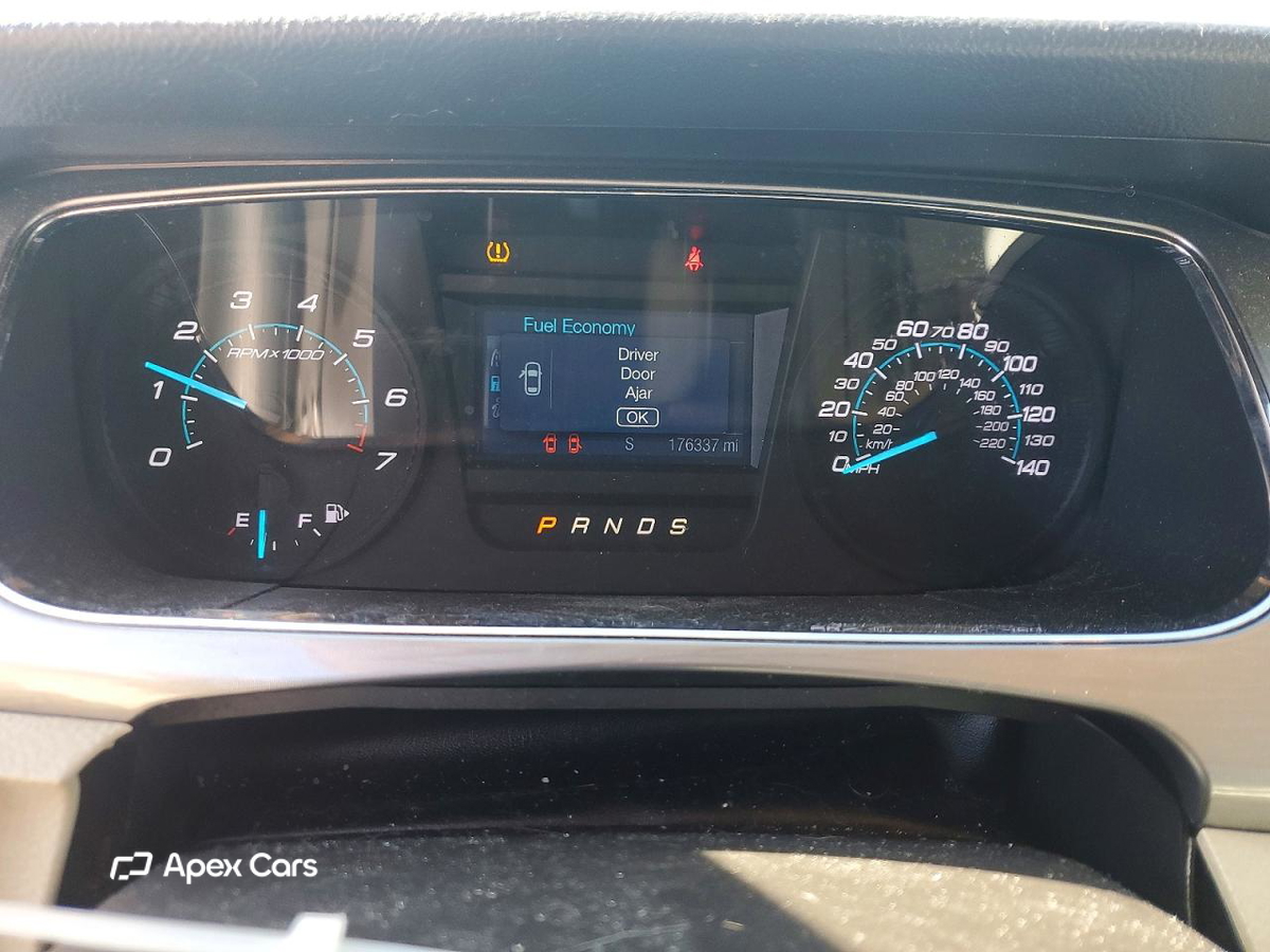 Ford Taurus 2014