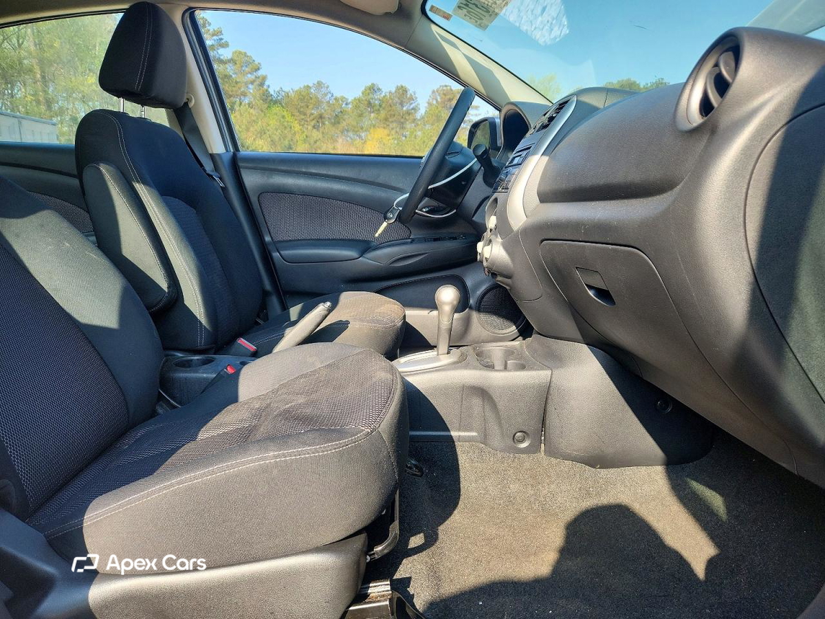 Nissan Versa 2014