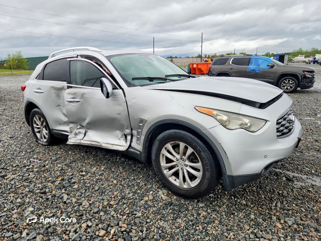 Infiniti FX 2011