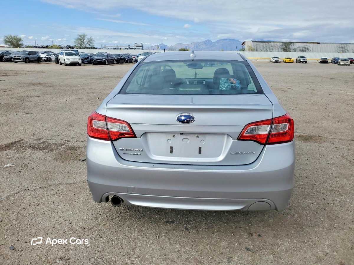 Subaru Legacy 2016