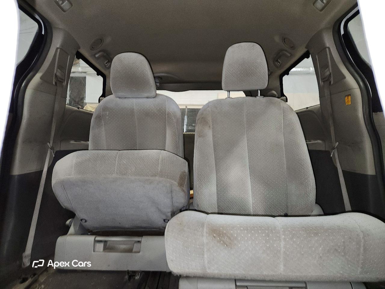Toyota Sienna 2011