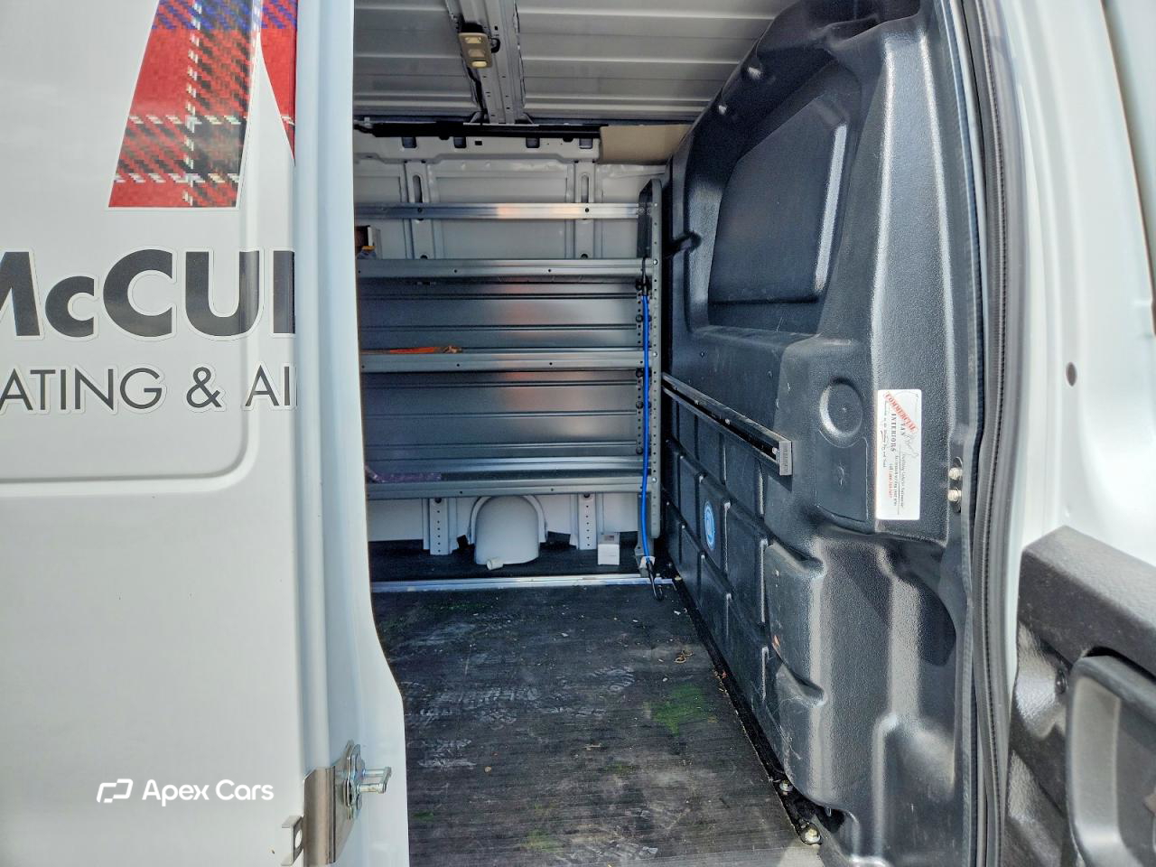 Chevrolet Express 2024
