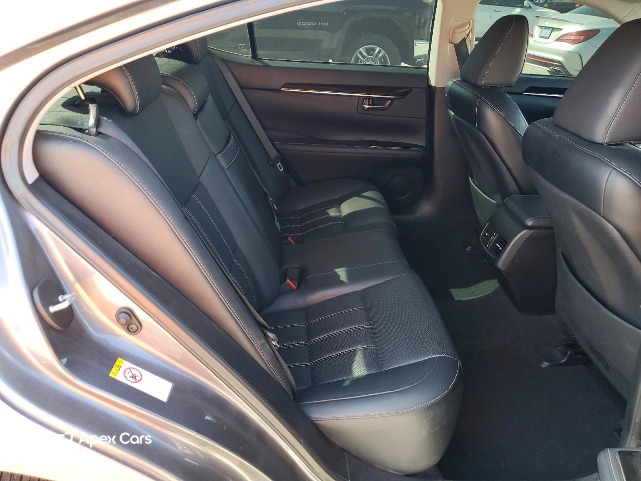Lexus ES 2018