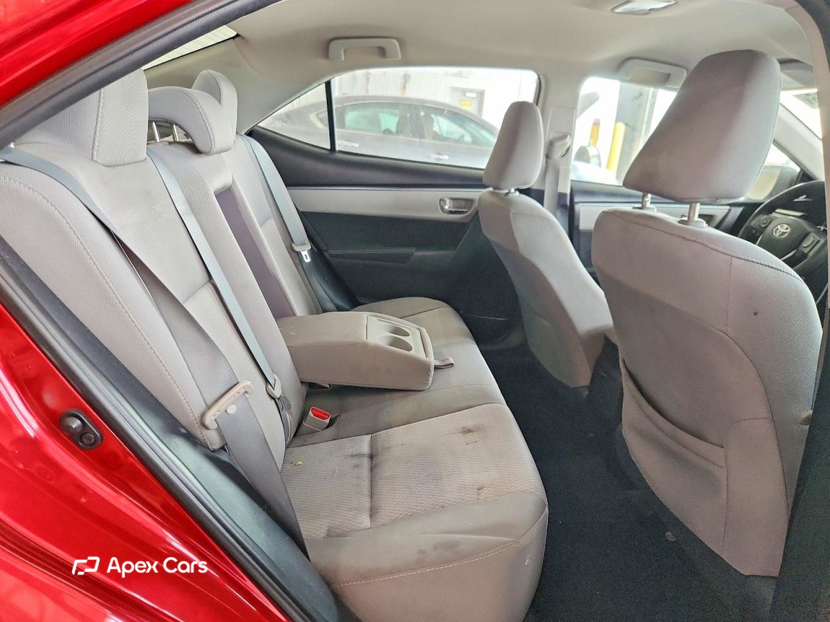 Toyota Corolla 2015