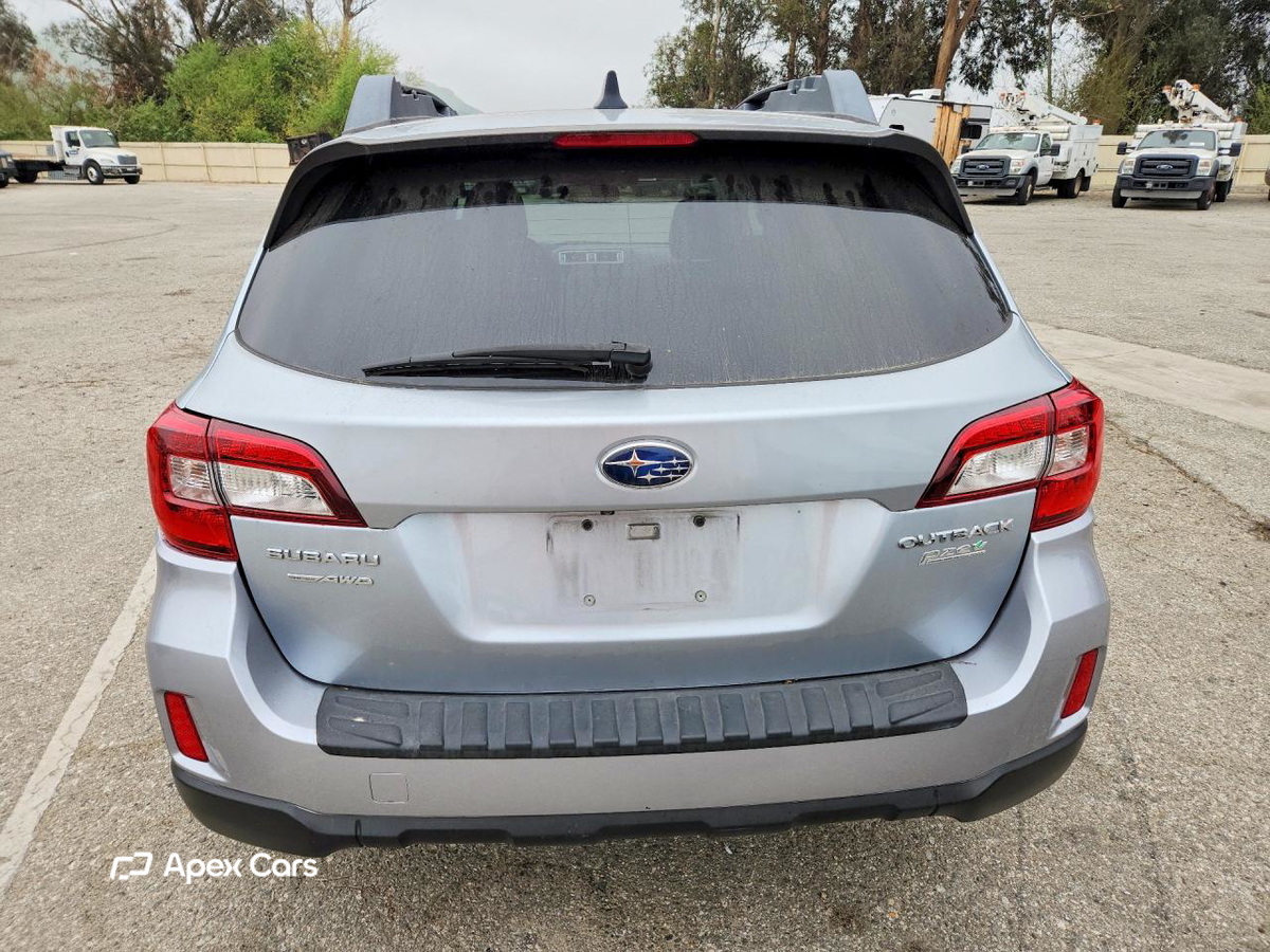 Subaru Outback 2016