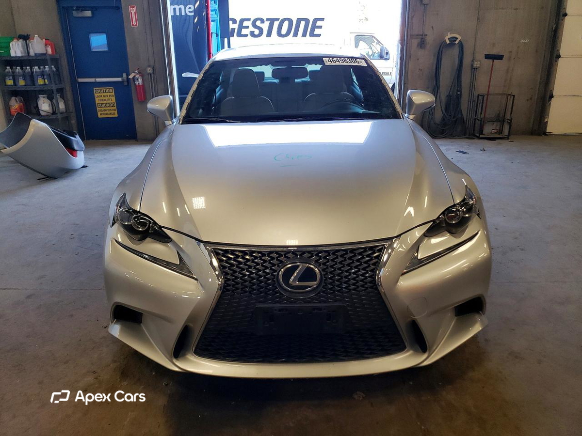 Lexus IS 2015