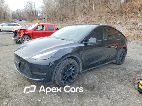 Tesla Model Y 2025 - Zdjęcie 1 z 14