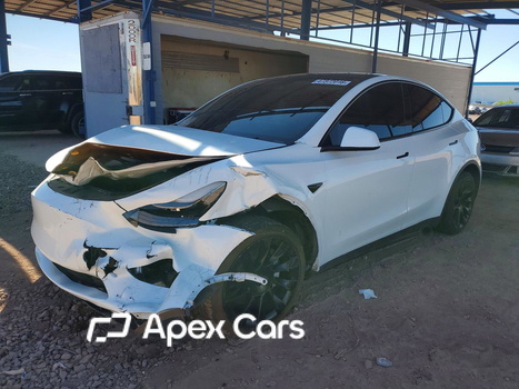 Tesla Model Y 2023 - Zdjęcie 1 z 13