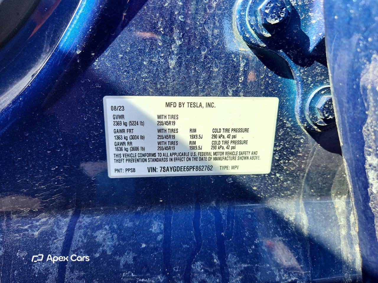 Tesla Model Y 2023
