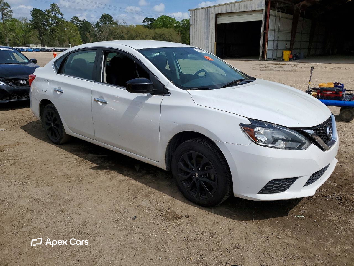 Nissan Sentra 2018