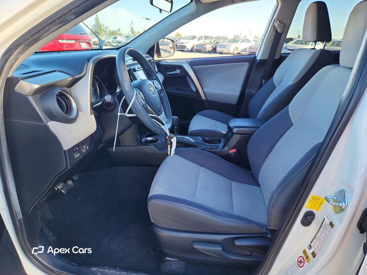Toyota RAV 4 2015