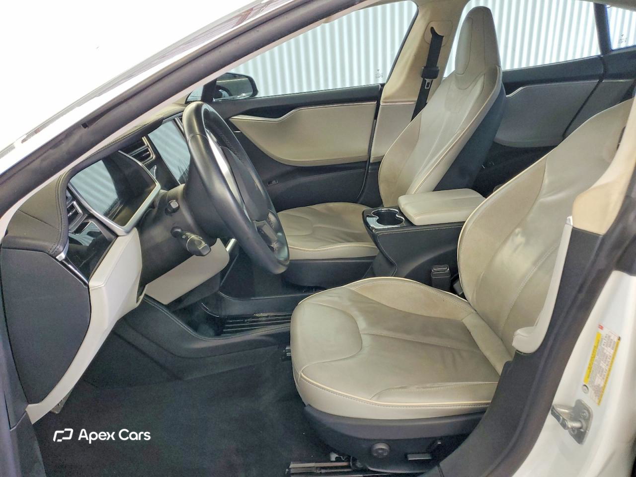 Tesla Model S 2014